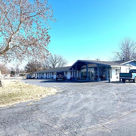 Golden Acres Motel Newkirk Exterior photo